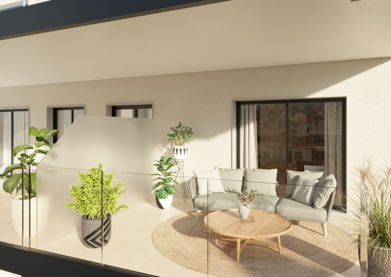 Gran terraza con barandilla de vidrio y vistas al skyline de Alicante — Prim 3